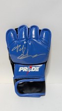 Usado, Luva de MMA Fedor Emelianenko assinada Pride FC – Autenticada Beckett – Autógrafo comprar usado  Enviando para Brazil