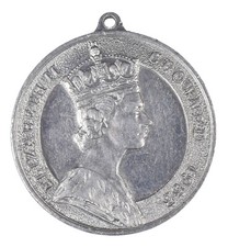 Vintage old queen for sale  KENDAL