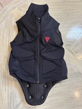 Dainese back protector d'occasion  Expédié en Belgium