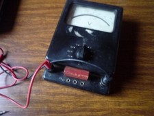 Ancien voltemetre pekly d'occasion  Saint-Amand-Montrond