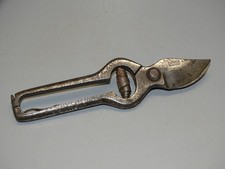 Ancien secateur marque d'occasion Ancien secateur marque d'occasion  Soyaux