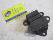 Supporto motore cambio usato Supporto motore cambio usato  Italia