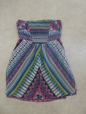 Neuve robe courte d'occasion  Mantes-la-Jolie