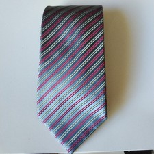 Charvet silk jacquard d'occasion  Expédié en Belgium