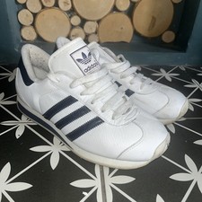 Vintage adidas country for sale  STOURBRIDGE