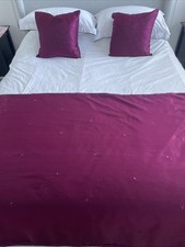 Bed throw cushions for sale  SUNDERLAND