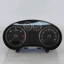 8p0920901tx quadro strumenti usato 8p0920901tx quadro strumenti usato  Italia