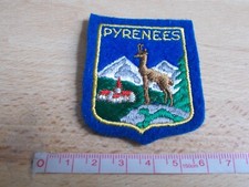 Pyrenees embroidered fabric d'occasion  Expédié en Belgium