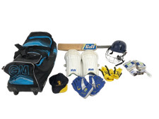 Bundle cricket kit for sale  RUGBY