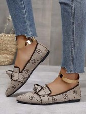 Leopard print flat for sale Leopard print flat for sale  LOOE