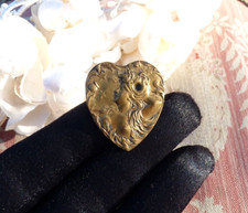 Old heart brooch d'occasion  Expédié en Belgium