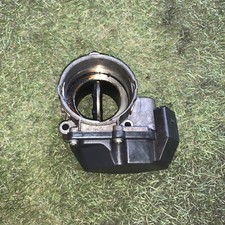 03g128063g corpo farfallato usato  Rizziconi