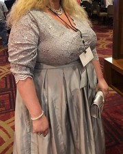 Prom brides maid for sale  Dandridge
