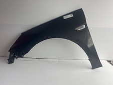 Parafango anteriore. 39011390 usato  Italia