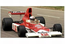 Carro em miniatura McLaren Ford M23 Jochen Mass GP da África do Sul modelo 1976 em escala 1/43 comprar usado  Enviando para Brazil