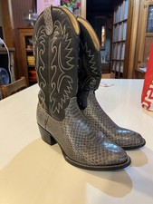 Honchos men leather for sale  Wellington