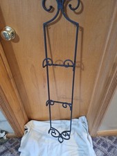 Black metal tier for sale  Muir