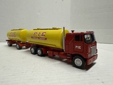 Torta A. Smith ASAM escala 1/48 Mack Tanker com reboque filhote comprar usado  Enviando para Brazil