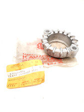 NOVO OEM Kawasaki G3 KH KLT G3SS G3TR KH100 KLT Braçadeira de Tubo de Escape NOS 18069-004 comprar usado  Enviando para Brazil