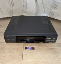 Magnetoscope enregistreur vhs d'occasion  Athis-Mons