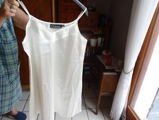 Ensemble nuit femme d'occasion  Crépy-en-Valois
