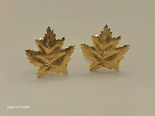 Gold stud earrings for sale  HOUGHTON LE SPRING