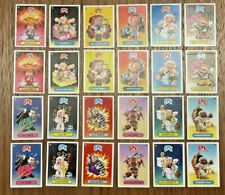 Coleção De Bonecos Micro Gpk Garbage Pail Kids OS1 Conjunto 24 Adesivos Cartão Série 1 comprar usado  Enviando para Brazil