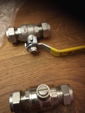 Two 15mm isolation for sale  WINDERMERE