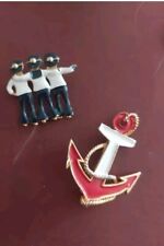 Vintage brooch set for sale  BRIGHTON