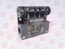 SCHMERSAL TV8S521-02/20Z-M16 / TV8S5210220ZM16 (NEW IN BOX), usado comprar usado  Enviando para Brazil