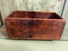 Caixa vintage de madeira explosivos primitiva com cauda de pomba caixa 12”x6”x5” comprar usado Caixa vintage de madeira explosivos primitiva com cauda de pomba caixa 12”x6”x5” comprar usado  Enviando para Brazil