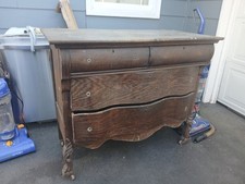 dresser solid antique look for sale dresser solid antique look for sale Vancouver