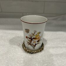 Vaso/taza de baño vintage de porcelana con flores y mariposas con base segunda mano  Embacar hacia Mexico