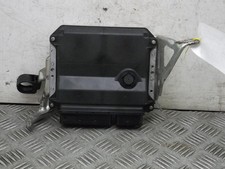 Toyota auris engine for sale  CARDIFF