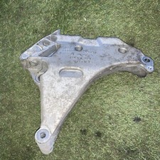 03l199207 supporto motore usato  Rizziconi