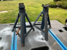 Axle stands for sale  WAKEFIELD