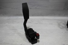Elektronisches gaspedal 915799 gebraucht kaufen  Schwaigern