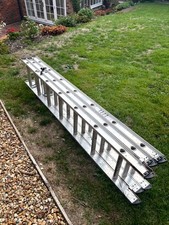 2.0m triple compact for sale  HOOK