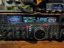 Yaesu 2000 usato Yaesu 2000 usato  Italia