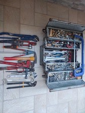 Cassetta attrezzi completa usato  Qualiano