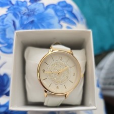 Secret dreams white for sale  NEWHAVEN
