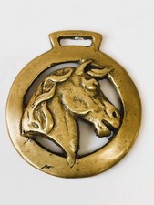 Medaglione cavallo ottone usato  Viareggio