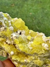 Minerali spettacolare zolfo usato  Vittuone