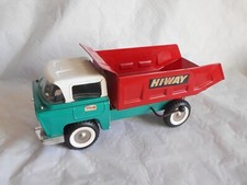 Ancien camion benne d'occasion  Bais