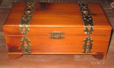 Large vintage cedar for sale  Adams