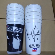 Michael Jackson Dangerous World Tour Cup comprar usado  Enviando para Brazil