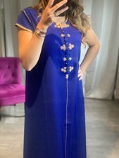 Robe caftan simple d'occasion  Le Breuil