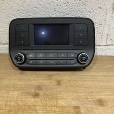 Transit custom radio for sale  MEXBOROUGH