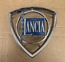 Front grill emblem usato  Stornarella