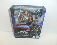 Figurine jouet .figuarts d'occasion  Expédié en France